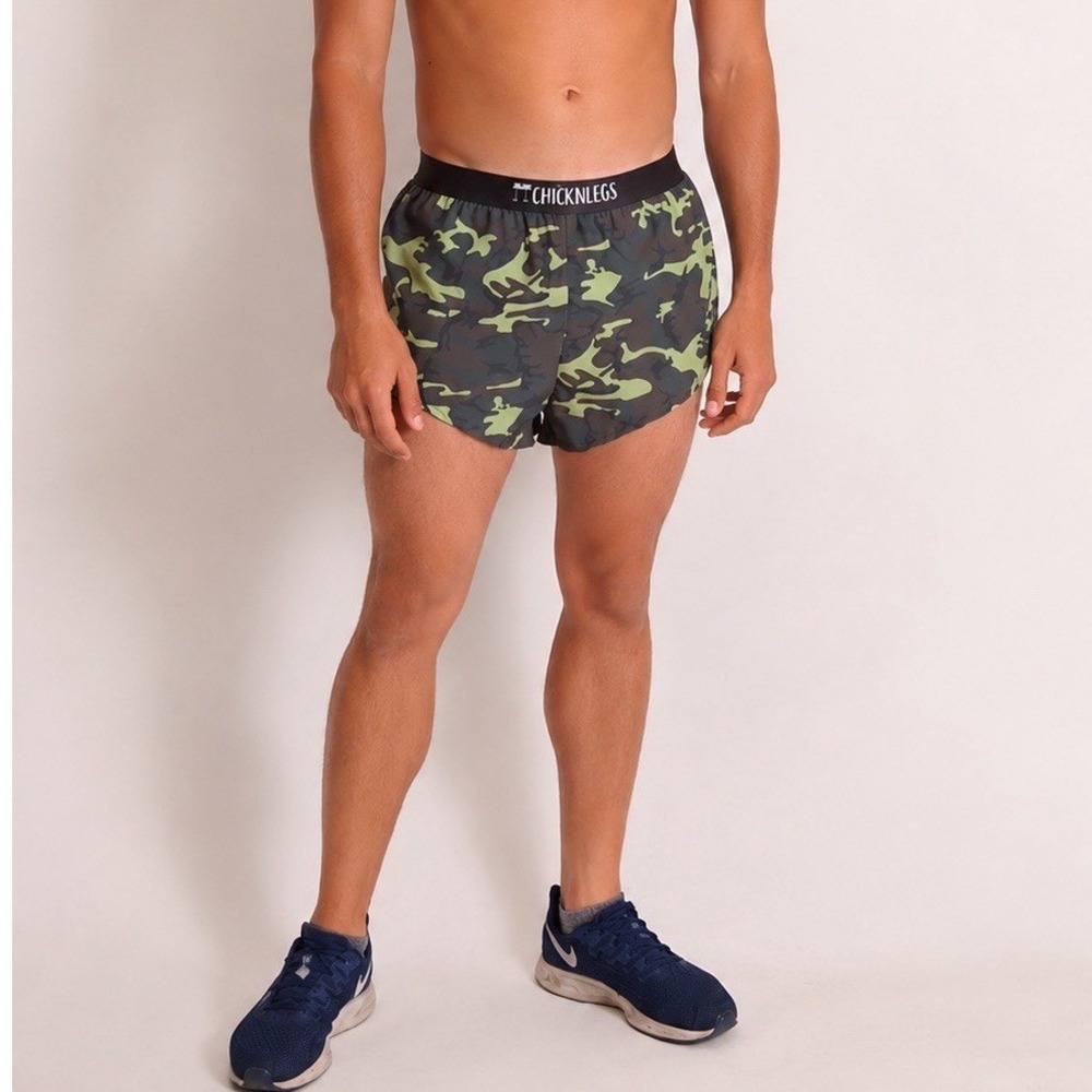 Chicknlegs Men's Running Shorts Camo Split Leg Lined Size Large Athletic Gym